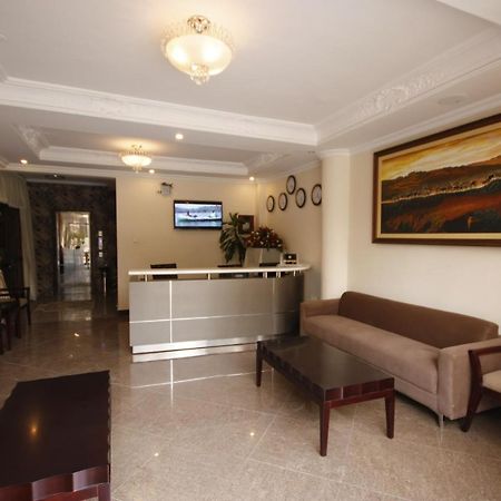 Caravan Hotel Addis Экстерьер фото